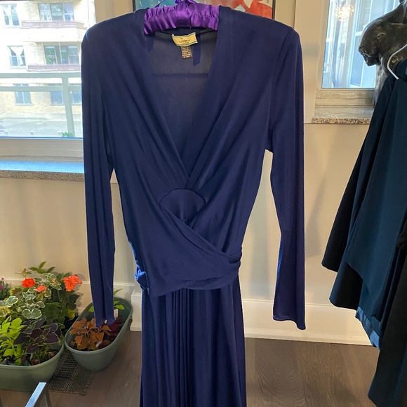 Issa London wrap dress - Picture 3 of 3